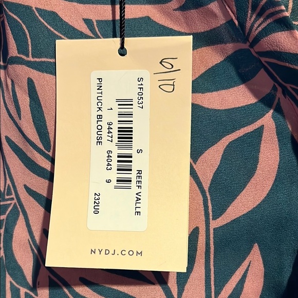 NYDJ Blue and Pink Patterned Blouse - Picture 4 of 8